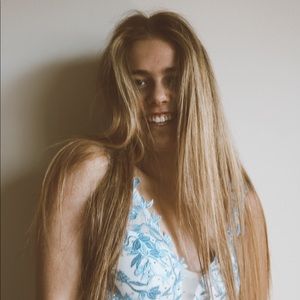 Meet your Posher, Caroline